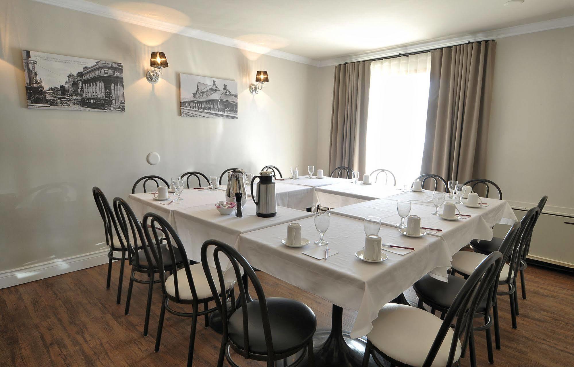 Hotel Le Floral Sherbrooke Kültér fotó